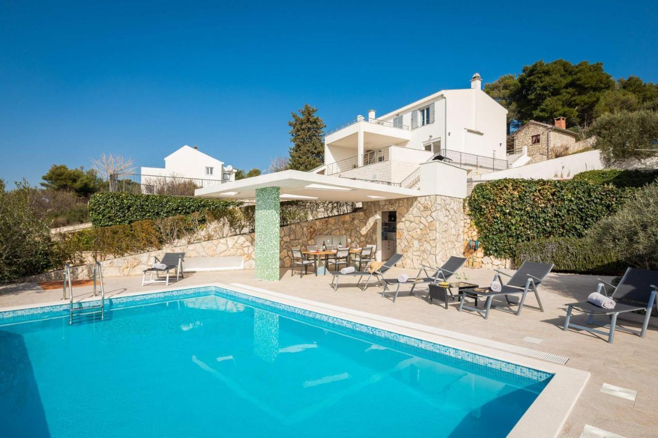 Villa Tela With Pool Zaboric Dış mekan fotoğraf